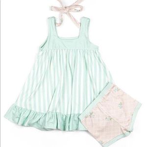 Omi Jo/Well Dressed Wolf Opal Aunt Heart